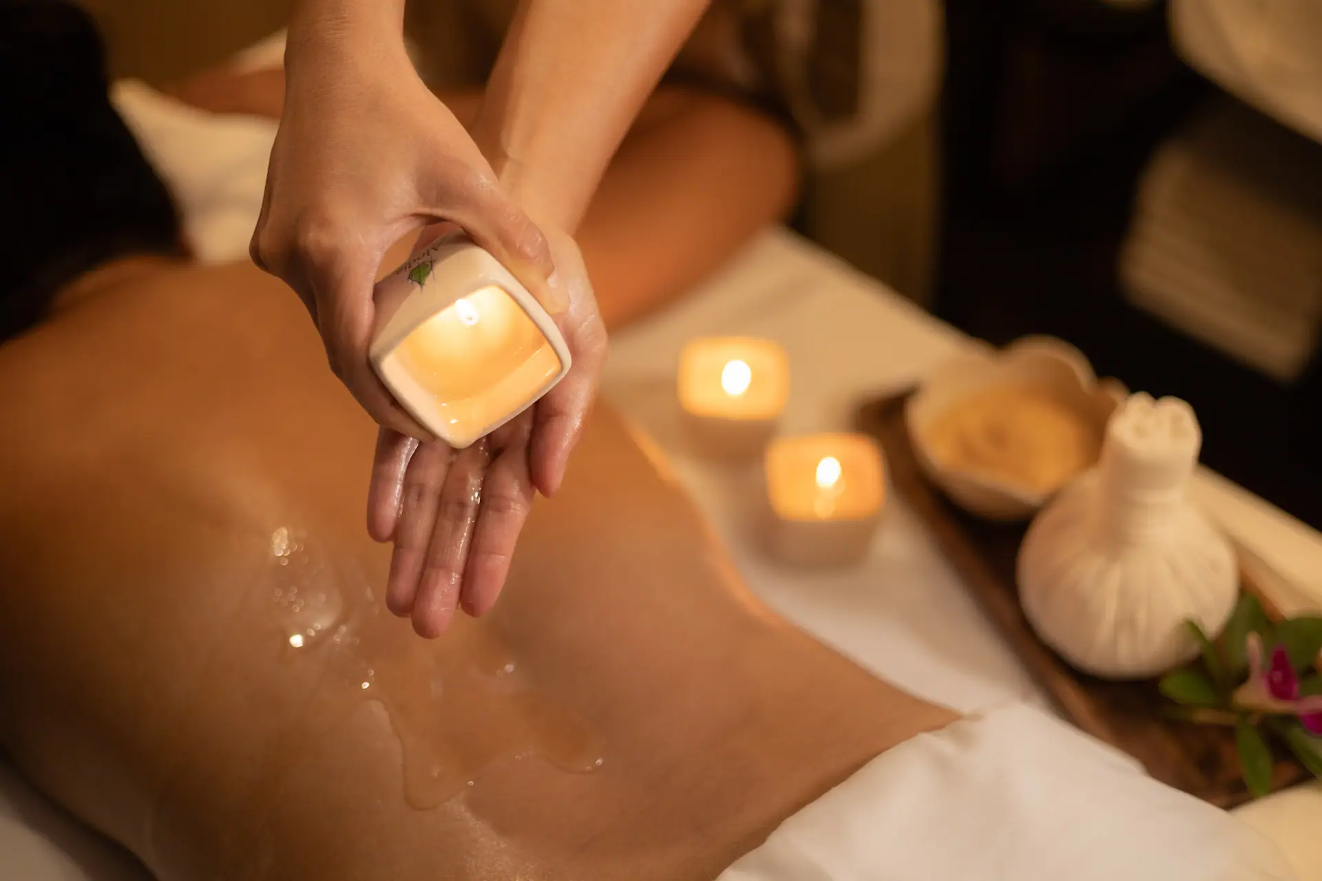 Warm oil massage treatment at Sea Seeker Krabi Resort spa in Ao Nang